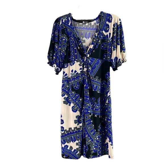 Nine West Dresses & Skirts - NINE WEST Short Elastic Sleeve Vneck Knotted Ruched Bodice Dress Size 4 Blue